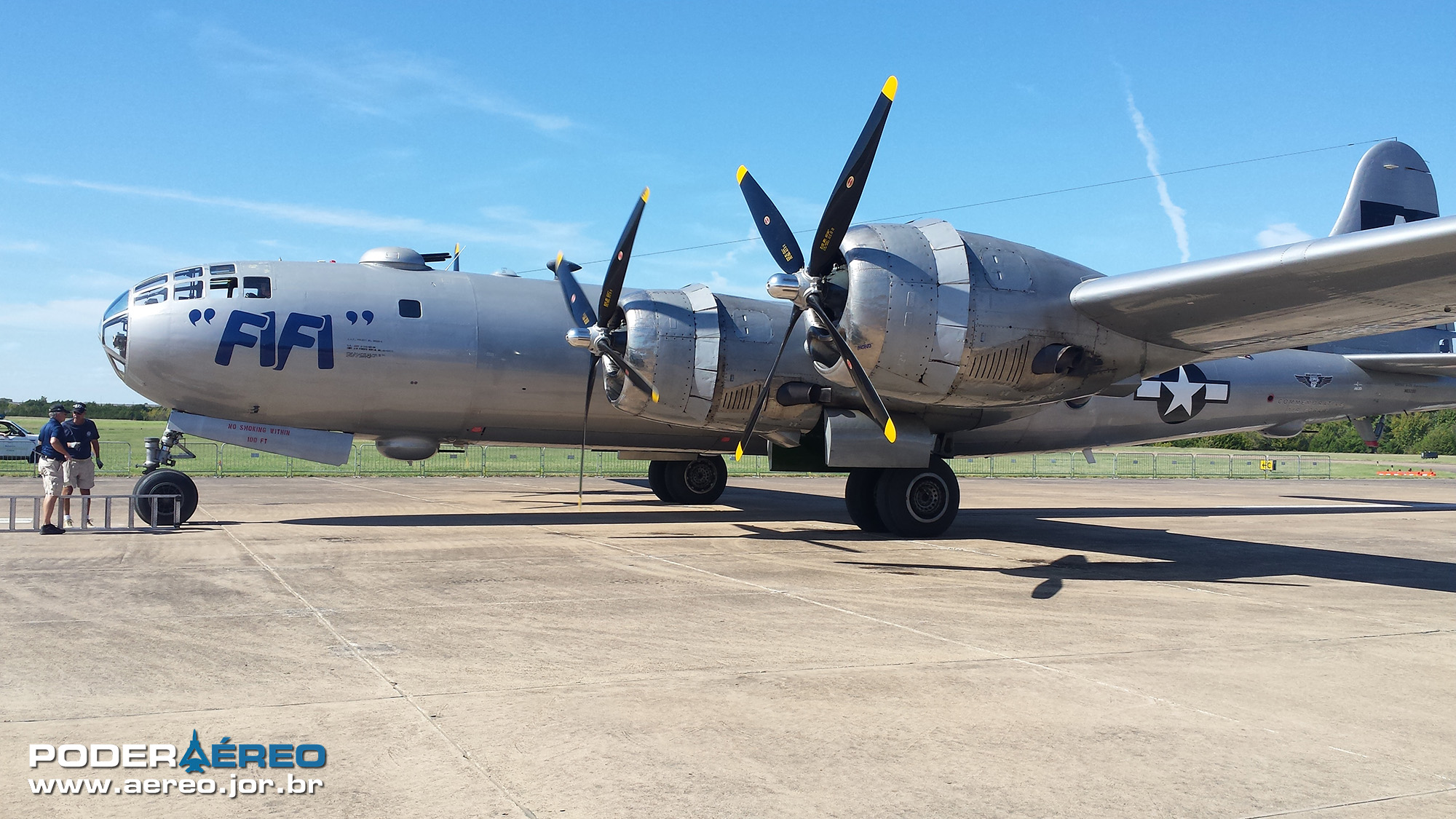 Commemorative Air Force apresenta 'Wings Over Dallas' Poder Aéreo