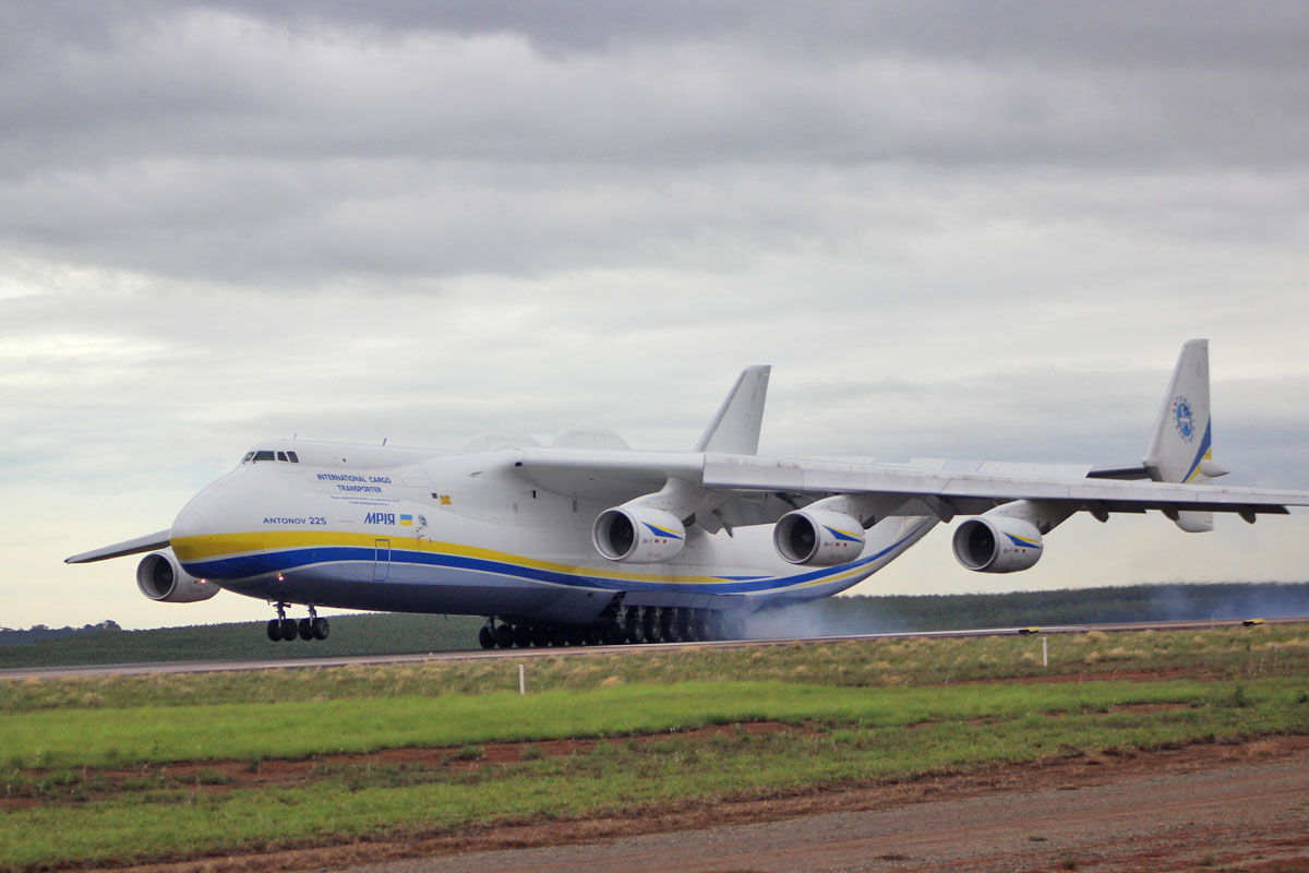 Antonov 225 / Antonov An-225 Mriya returns to service after month-long