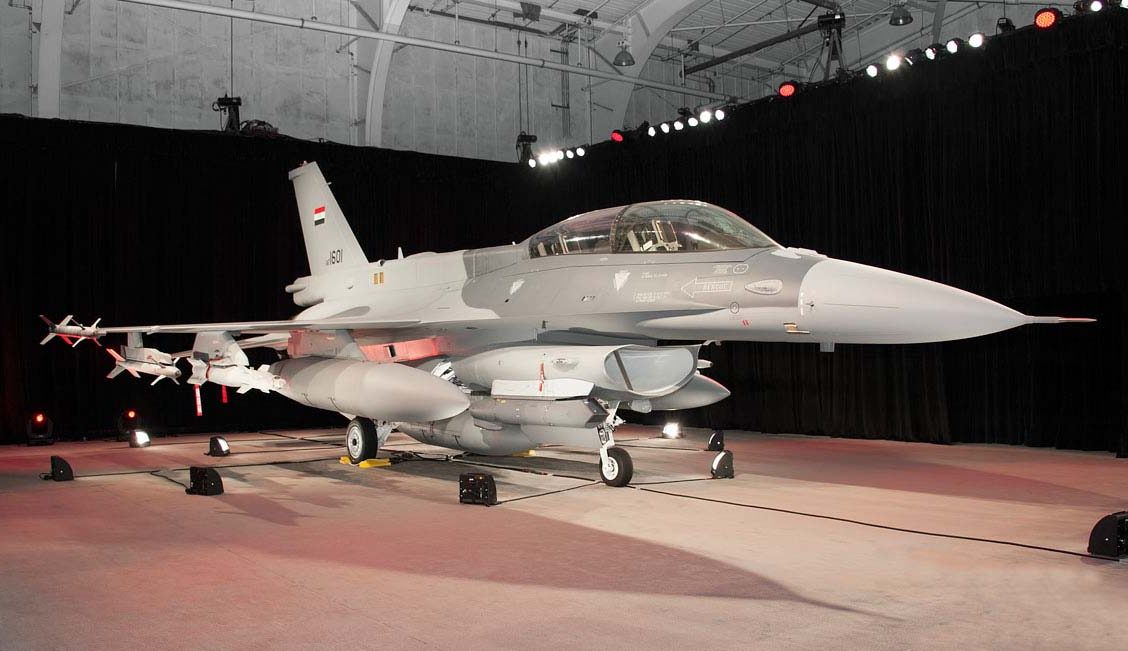 [Imagen: F-16-Iraque-aceita%C3%A7%C3%A3o-oficial-...206116.jpg]