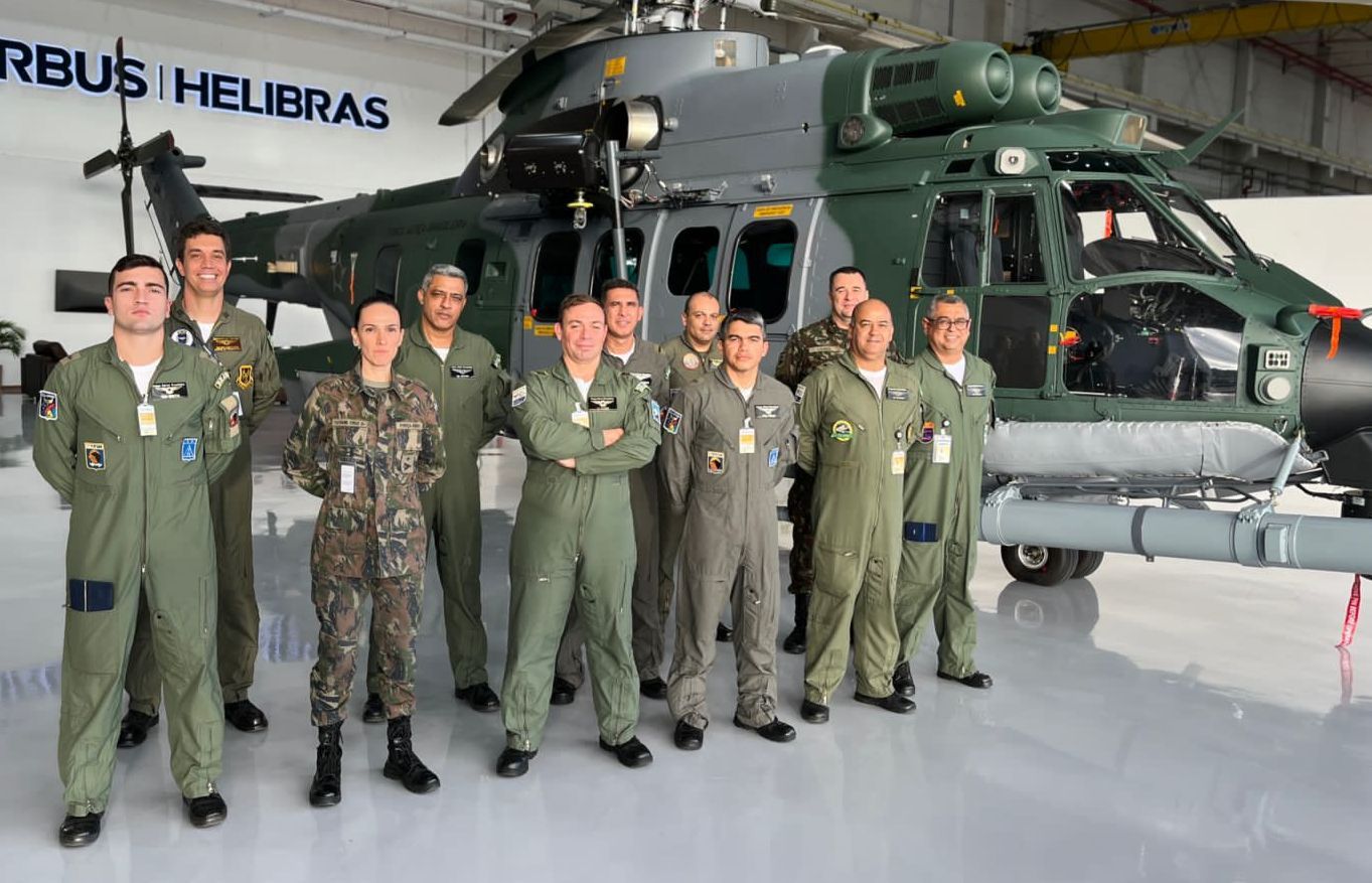 https://www.aereo.jor.br/wp-content/uploads//2023/06/FAB-recebe-mais-um-helicoptero-H-36-Caracal.jpg