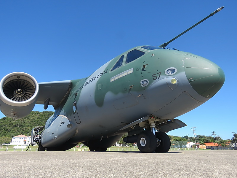 Está pronto o 4º avião KC-390 da Embraer para a Força Aérea Brasileira
