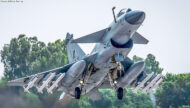 A oferta de caças Chengdu J-10 da China ao governo brasileiro