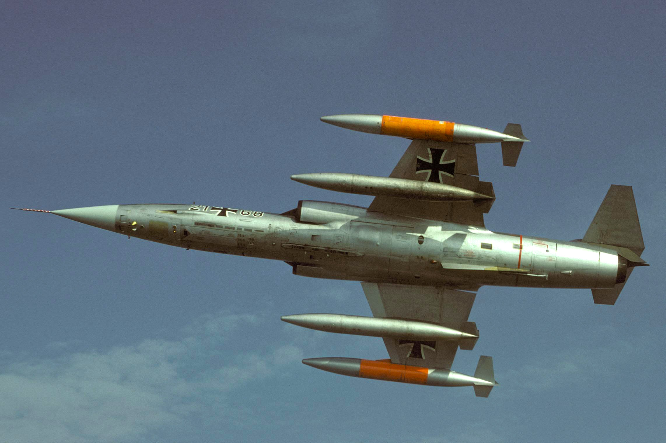 Guerra Fria: o F-104 Starfighter na Alemanha - Poder Aéreo – Aviação ...